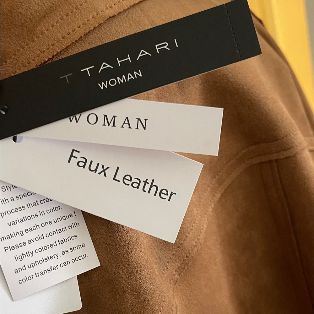 T Tahari Tan Women's Blazer - Picture 2 of 5